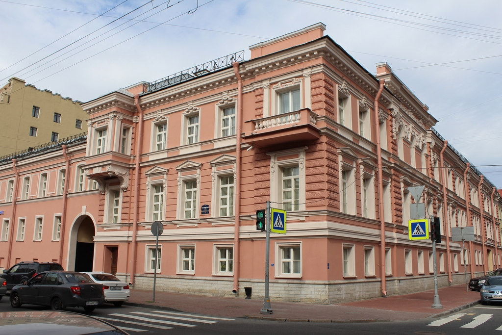 фасад дома, здание по адресу г Санкт-Петербург, ул Шпалерная, д 2/4 литера А